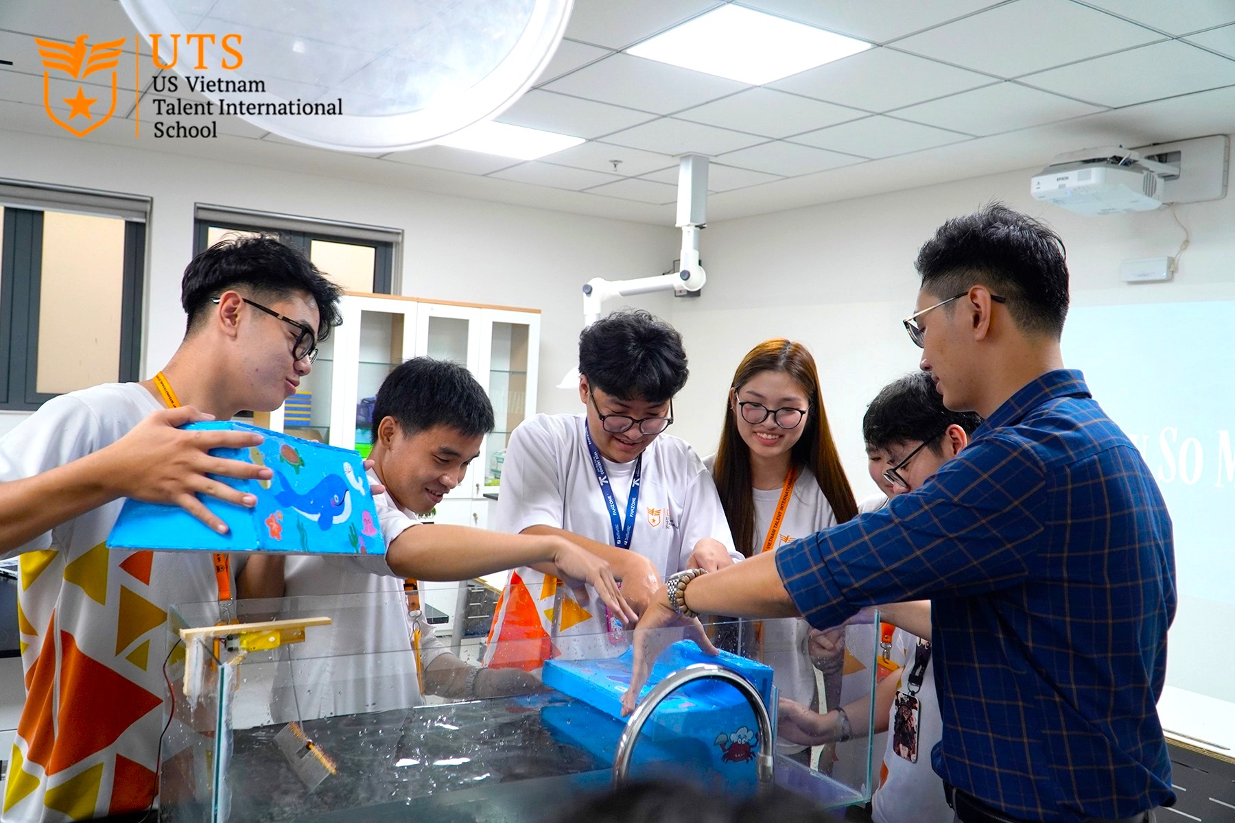 Dự án liên môn “Đê Chắn Sóng”