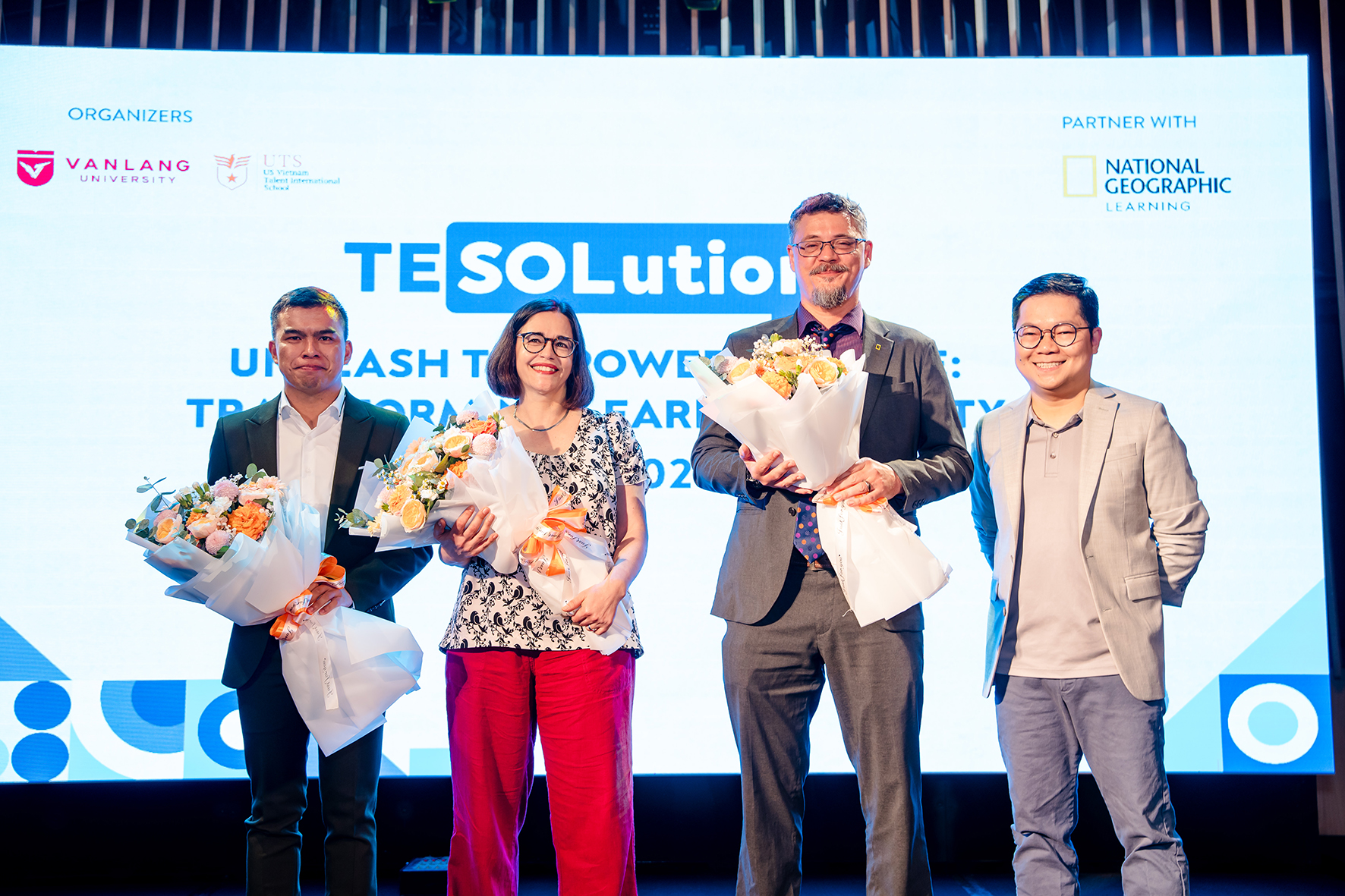 TESOLution 2023: Giảng Dạy Tiếng Anh Không Dừng Lại Ở Việc Truyền Đạt Một Ngôn Ngữ