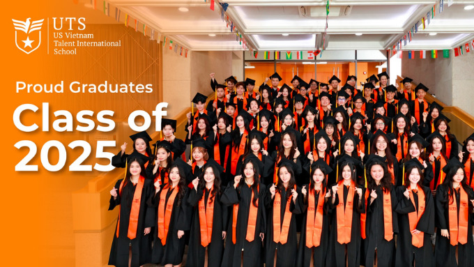 Lễ Tổng kết & Tốt nghiệp 2025 | Hành trình trưởng thành đầy  cảm xúc của các UTS- ers