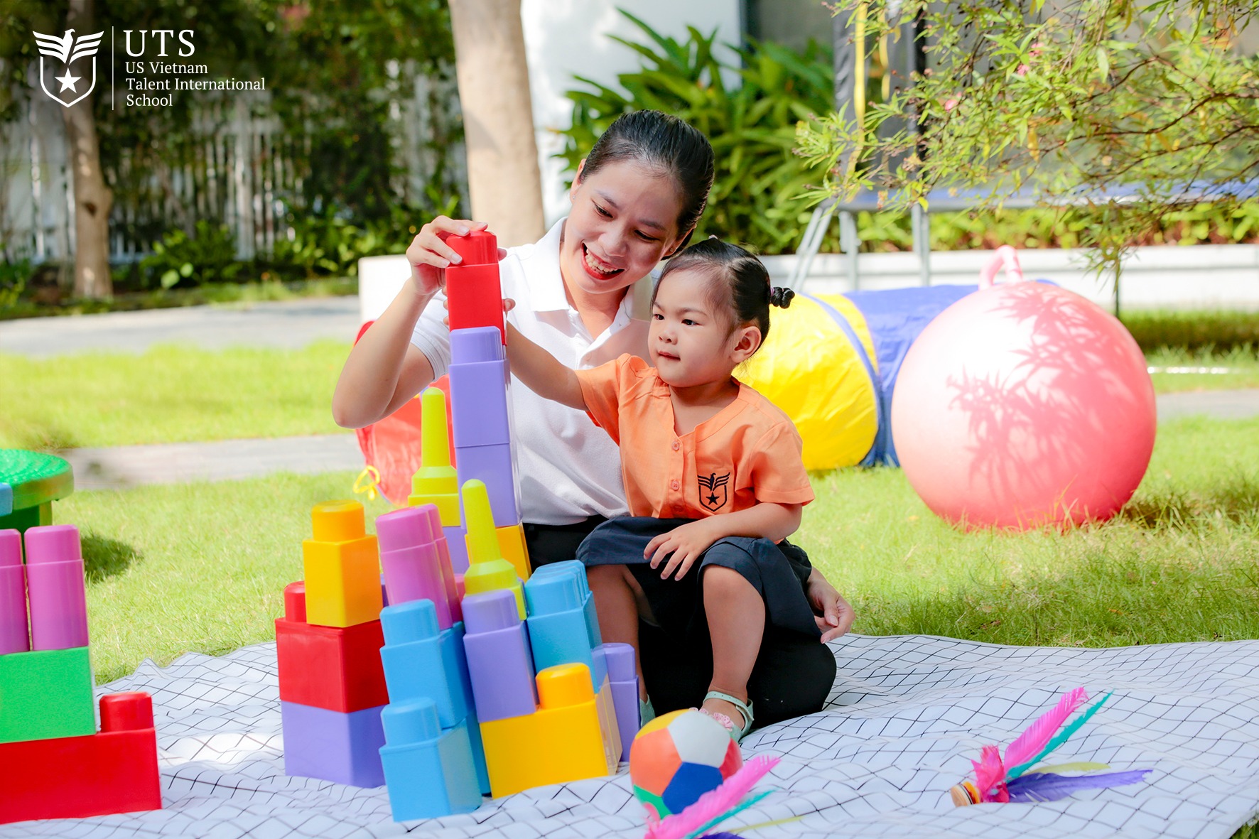 Khám phá chương trình hè Kindergarten Summer UTS 2025: Around the World rộn ràng sắc màu